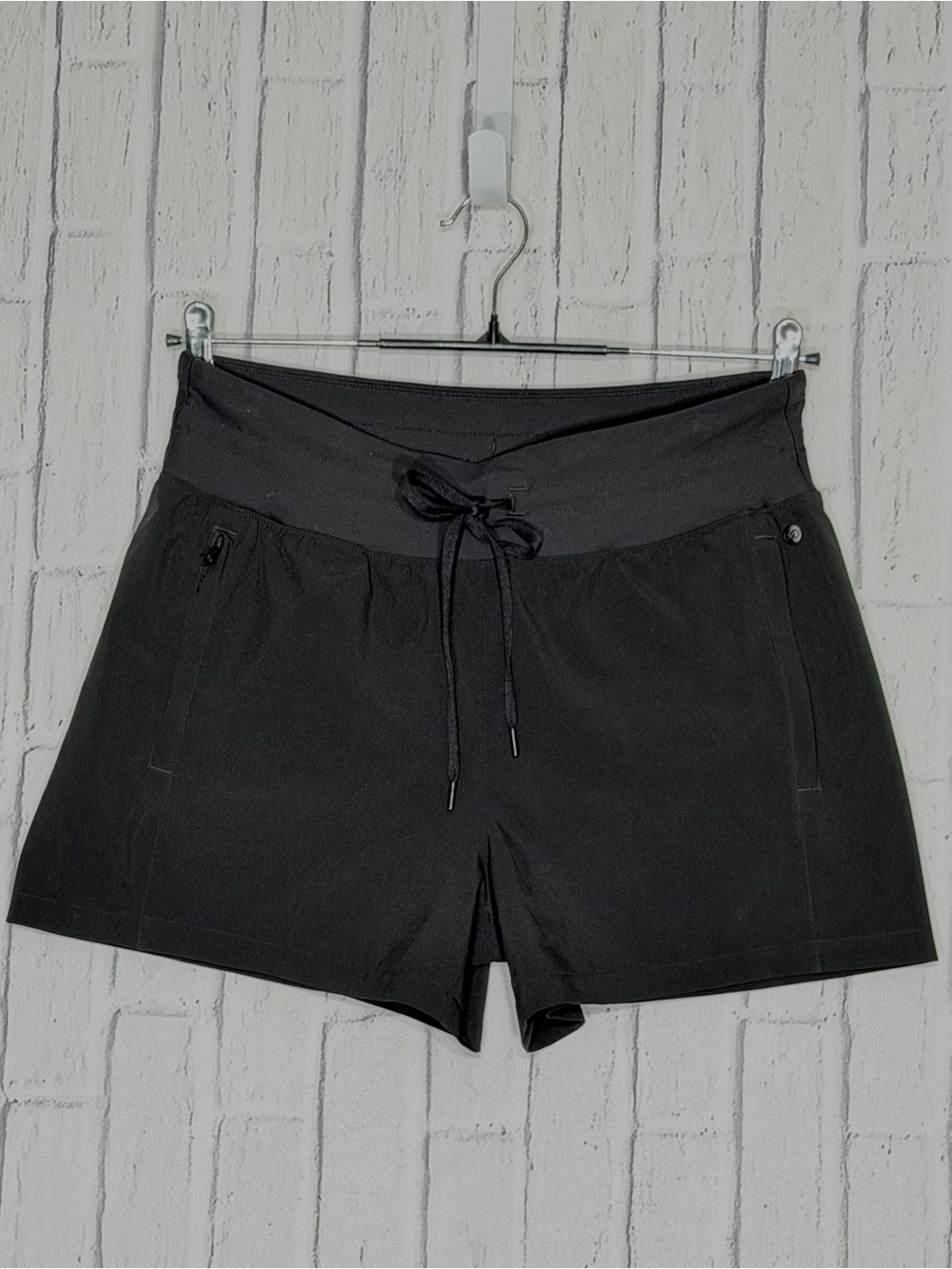 🖤 CALIA Black 4” Athletic Shorts Stretch Drawstring Zip Pockets Size M